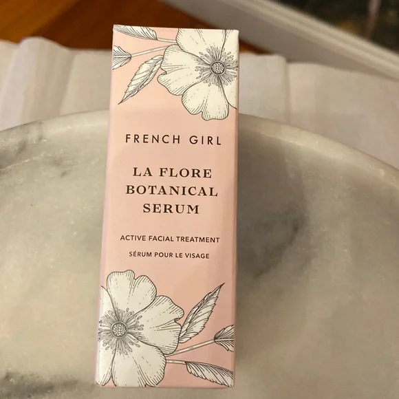 Brand New French Girl La Flore Botanical Serum Active Facial Treatment 1 OZ - Picture 1 of 6